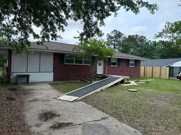 10 Cranford Rd, Goose Creek, SC 29445