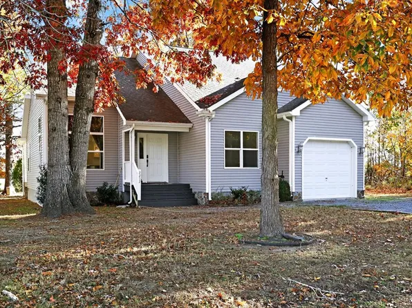 2252 Jolly Rodger Dr, Greenbackville, VA 23356