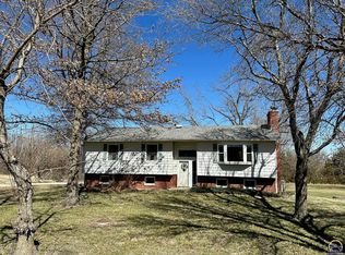 132 W 7th St, Allen, KS 66833