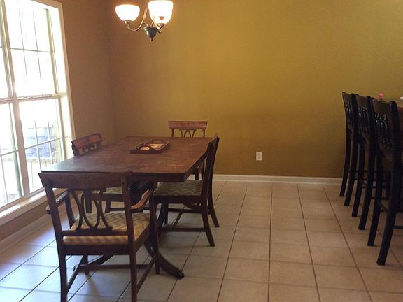 4th image of 507 Southcreek Dr