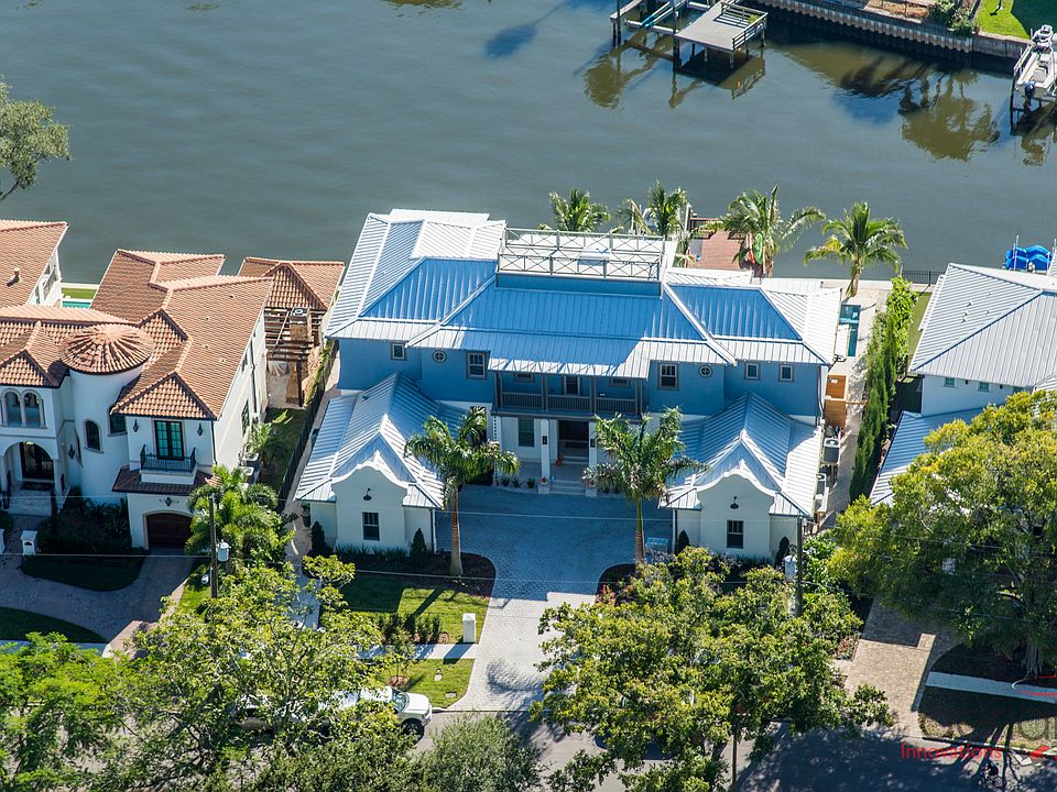 1st image of 74 Bahama Cir