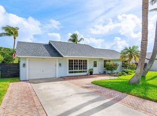 1515 Gallinule Dr, Delray Beach, FL 33444
