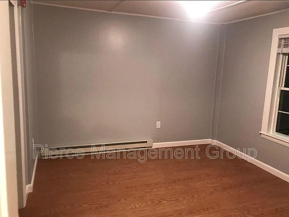 4th image of 6 Old Chester Rd APT 7