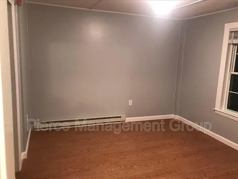 6 Old Chester Rd #7 — Photo 4