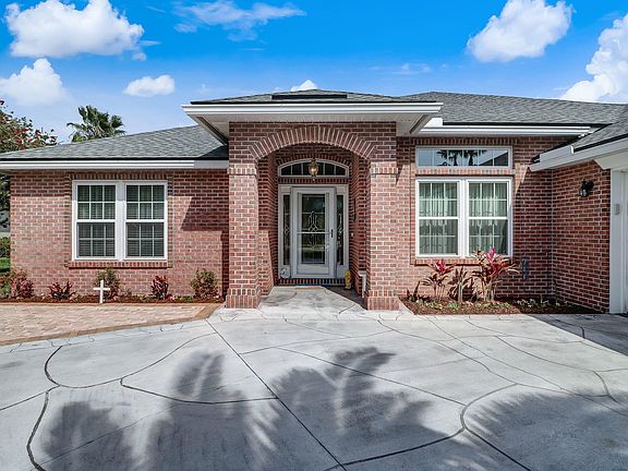 5th image of 30639 Forest Parke Dr