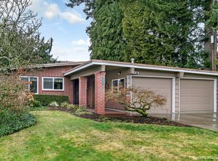 5225 SW Dover Ln, Portland, OR 97225