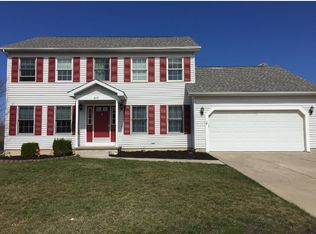 410 Carrollwood Dr, Youngstown, NY 14174