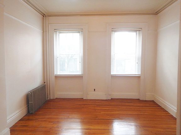 5th image of 363 Sackett St #1
