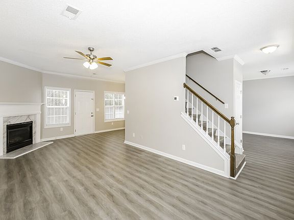 4th image of 1609 Blossom Dr