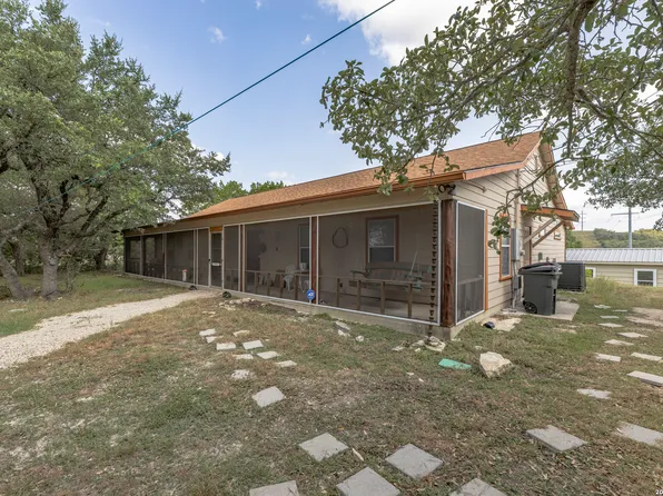 103 E High Bluff Circle, Boerne, TX 78006