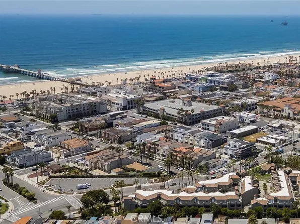 400 Lake St Unit 105, Huntington Beach, CA 92648