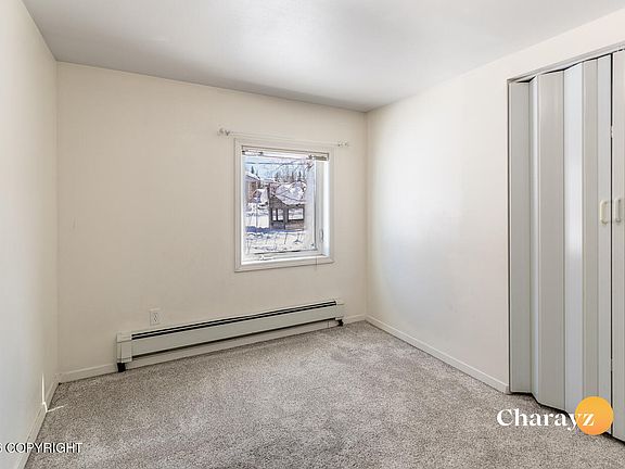 4th image of 2327 Gillam Way