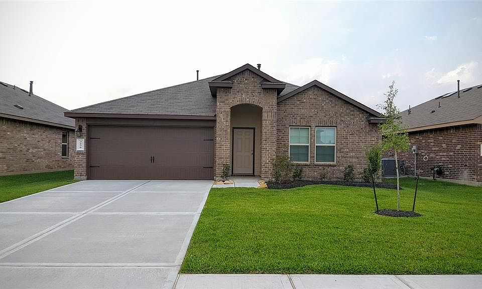 1st image of 3230 McDonough Way