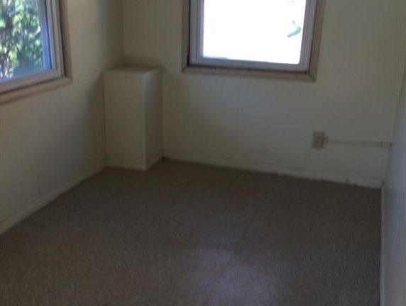 2nd image of 3515 E 151st St