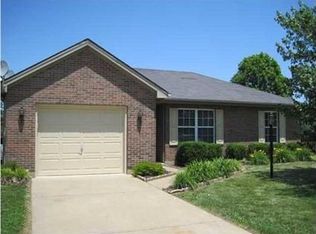 6040 Autumnleaf Cv, Evansville, IN 47715