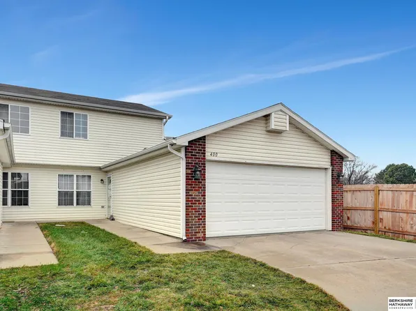 400 W Todd Cir, Lincoln, NE 68528
