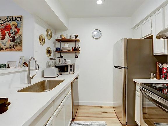 2nd image of 12550 Whittington Dr #6/606