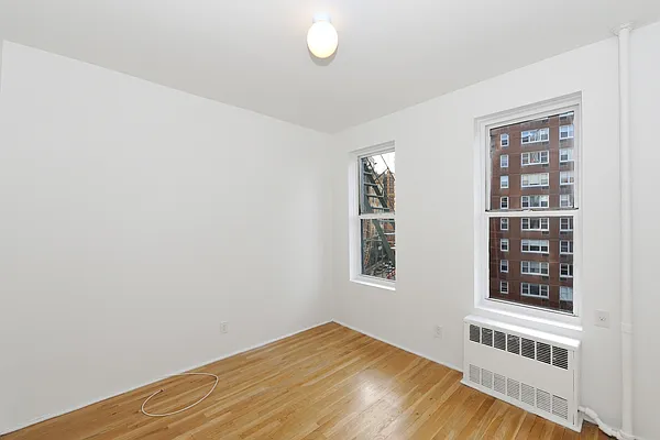 Rented by Aether Property Group | media 106