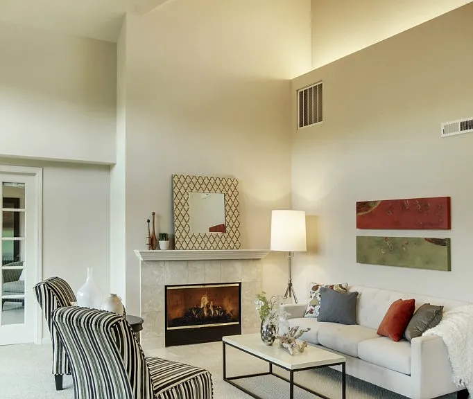 11011 NE 12th St #606 — Photo 9