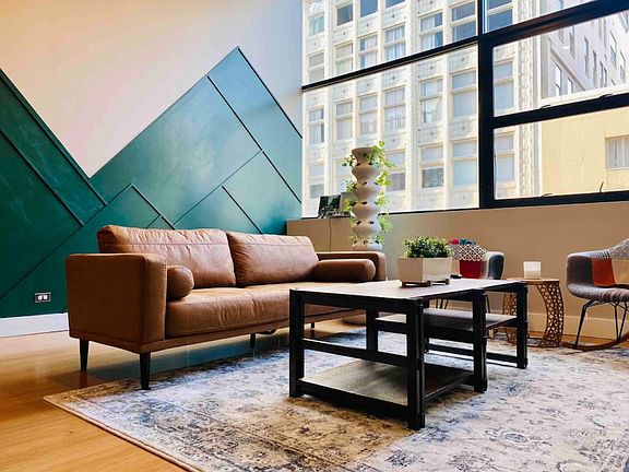 3rd image of 720 16th St APT 203