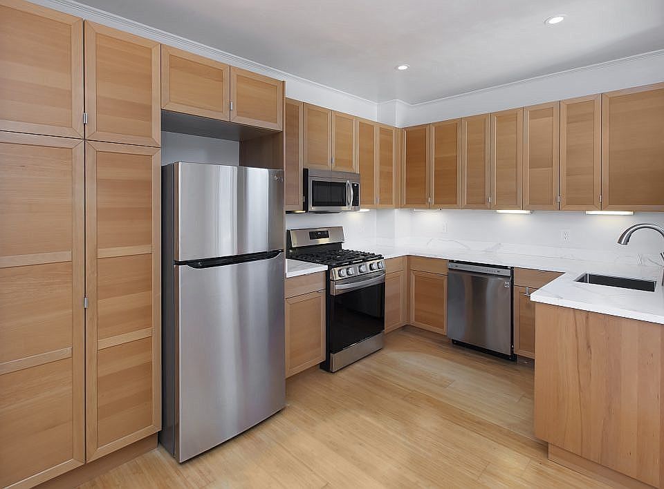 1st image of 334 Noe St APT 5