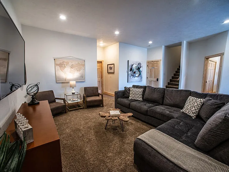 21150 Stewart Slope Rd — Photo 26