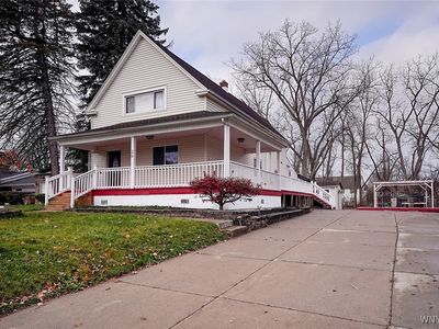 770 Cayuga Creek Rd, Cheektowaga, NY, 14227