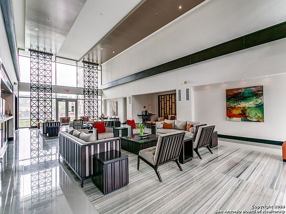 2nd image of 17902 LA CANTERA PKWY #310