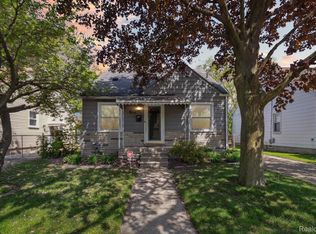 812 N Kenwood Ave, Royal Oak, MI 48067