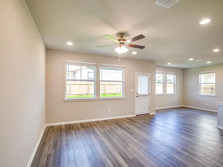 3201 College Park Dr #27 — Photo 10