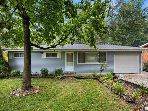 1306 N Wood Rd, Peoria, IL 61604