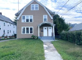 649 Huntington Rd #2, Bridgeport, CT 06610