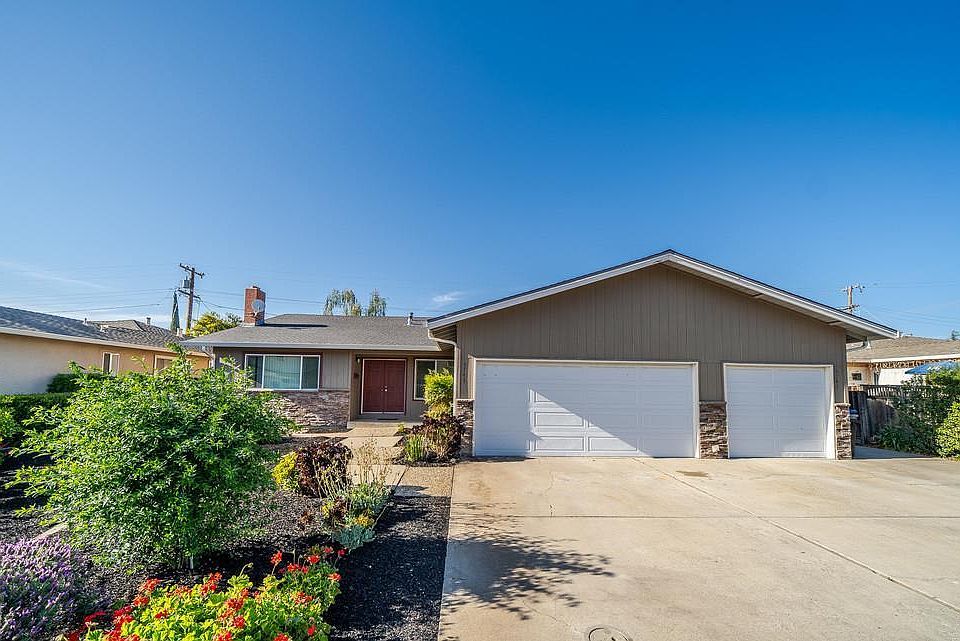 1st image of 5741 Preston Dr