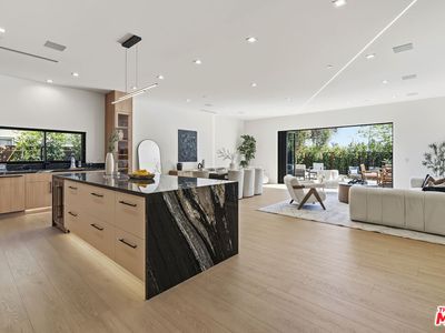 5528 McLennan Ave, Encino, CA, 91436