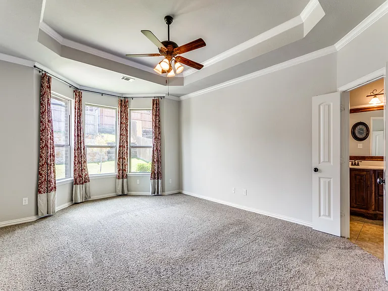 10961 Silver Horn Dr — Photo 8