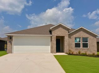 3030 Amarillo Way, Centerton, AR 72736