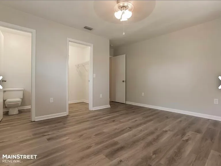 3241 Rogue St — Photo 2