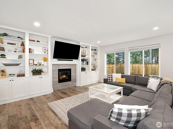 4th image of 18917 106th Avenue Ct E