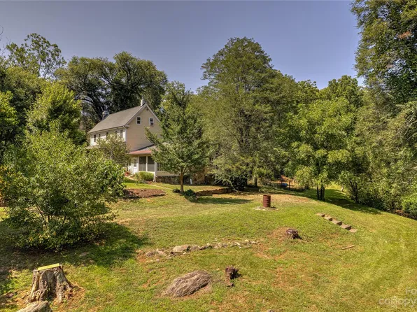 655 New Haw Creek Rd, Asheville, NC 28805