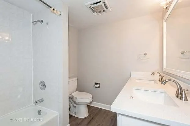258 E Bailey Rd #H — Photo 9