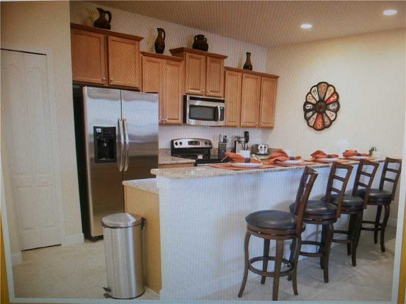 1st image of 3077 Beach Palm Ave