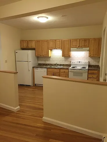 Building Photo - 122 Berkshire St #3-B