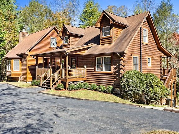 2nd image of 358 Misty River Cir