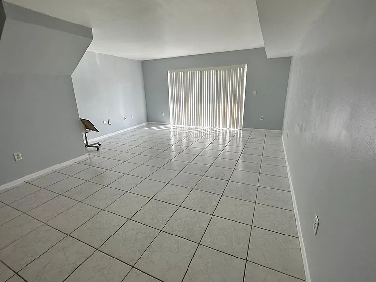 14909 SW 80th St #205 — Photo 5