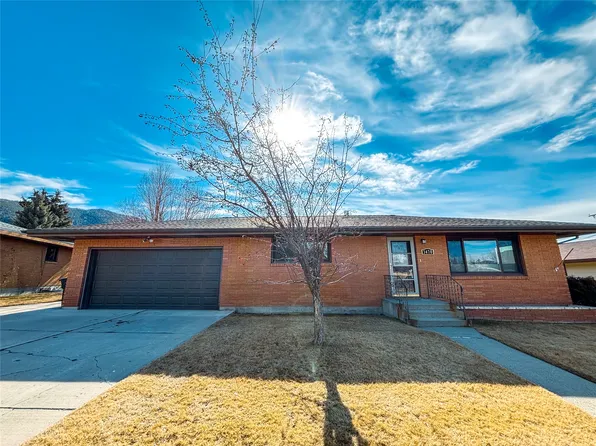 3470 S Hillcrest Dr, Butte, MT 59701