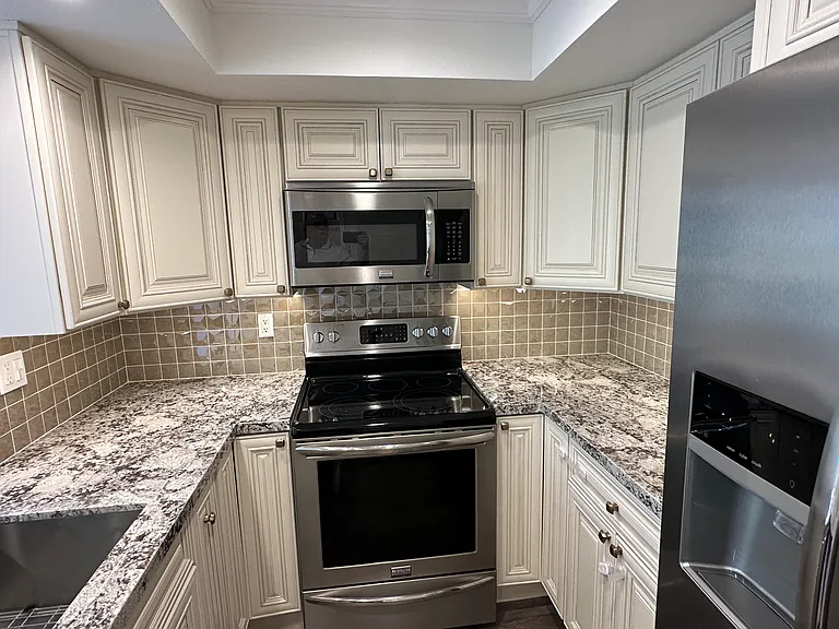 248 W Loraine St #201 — Photo 26