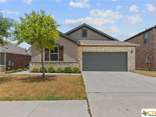 373 Mary Max Cir, San Marcos, TX 78666