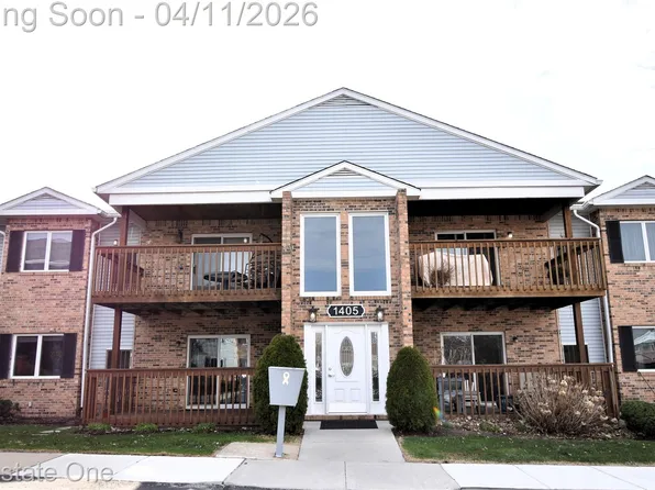 1405 Harbour Blvd, Trenton, MI 48183