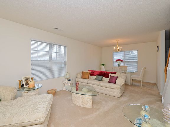 2nd image of 515 Peach Orchard Dr