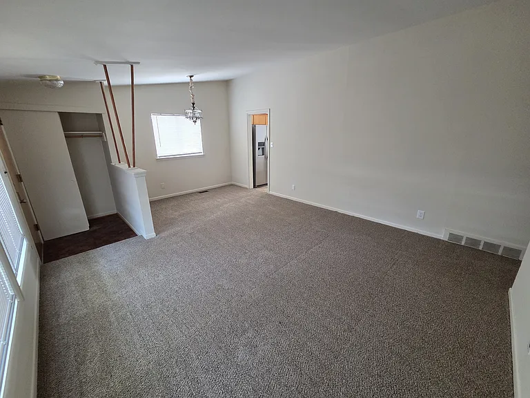 3316 Delaney St — Photo 2